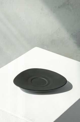 Набор из 6 кофейных блюдец Dovbysh Porcelain Win 17,5х14 см черный 100056 фото